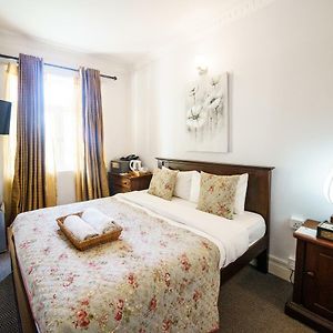 Cotswold Stone Cottage Lot 11
